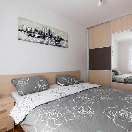 Apartment Lana مارينا المظهر الخارجي الصورة